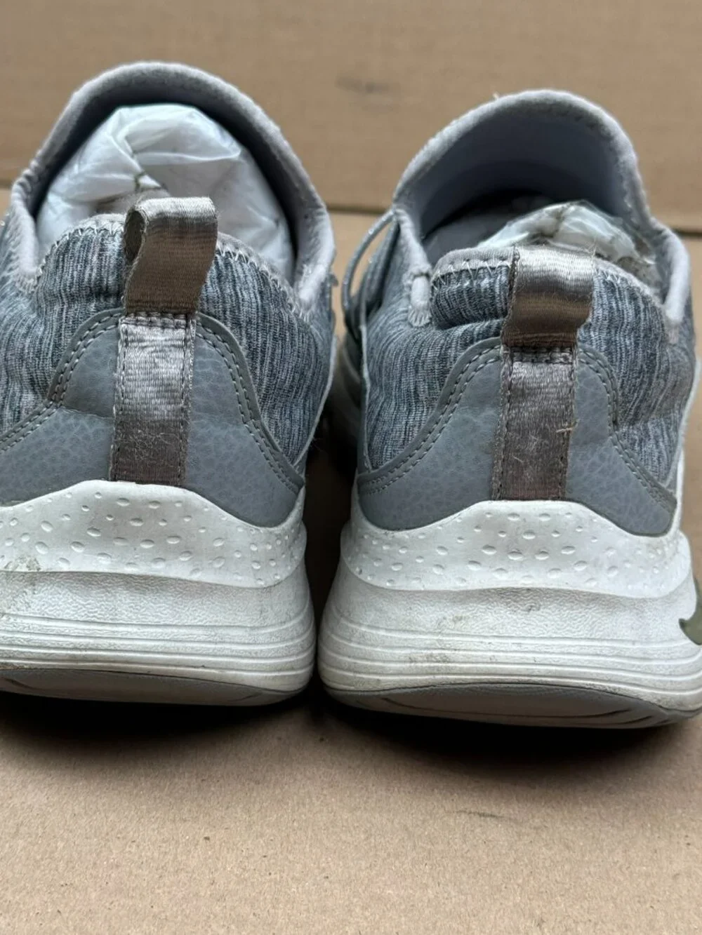 Women's Skechers Arch Fit Slip On Gray Sneakers Shoes Size 8